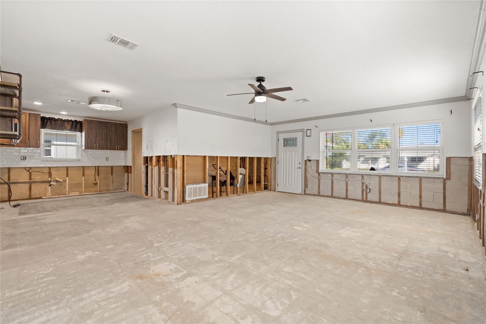 SHOREACRES CENTER - Residential