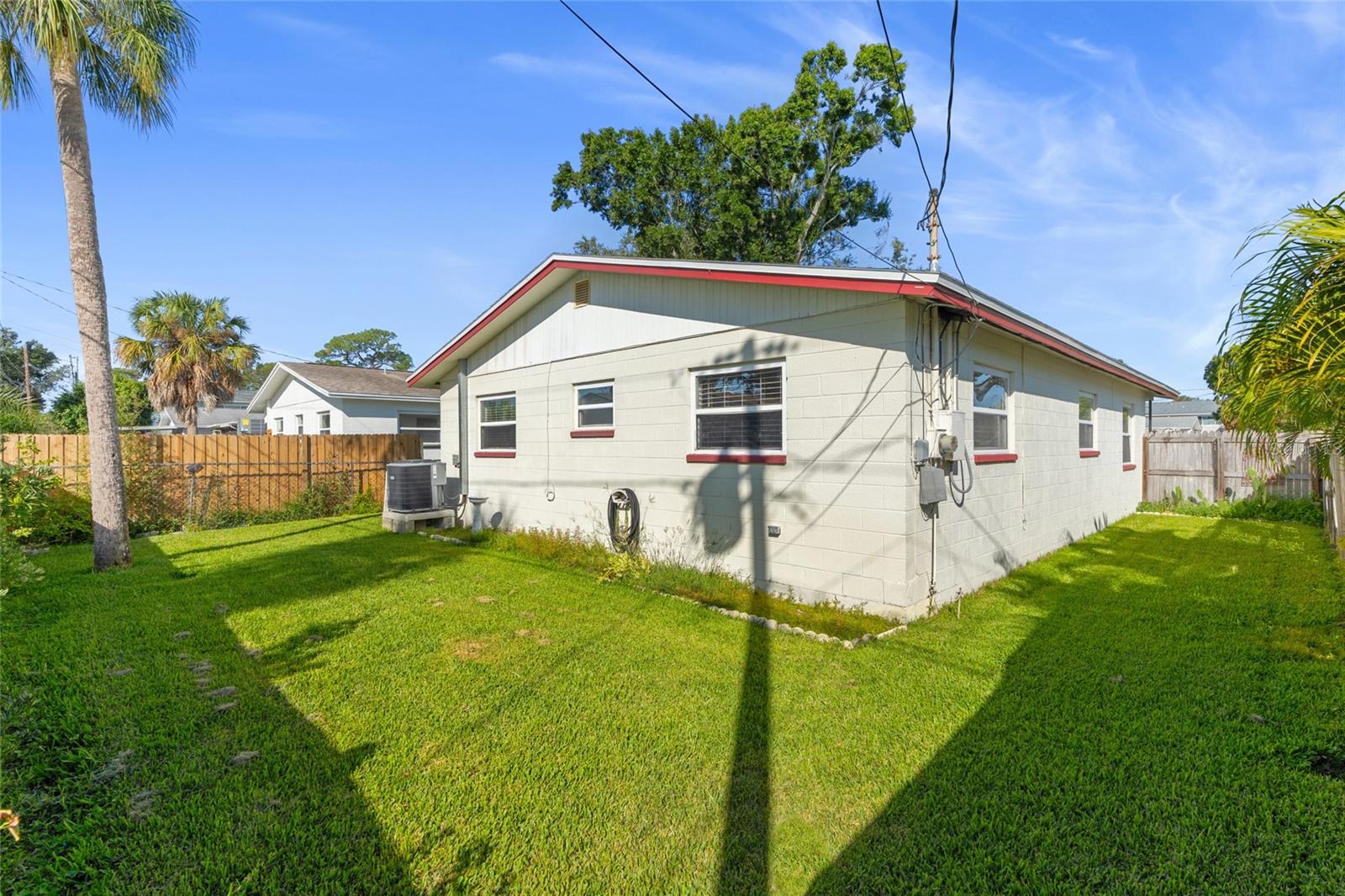 SHOREACRES CENTER - Residential