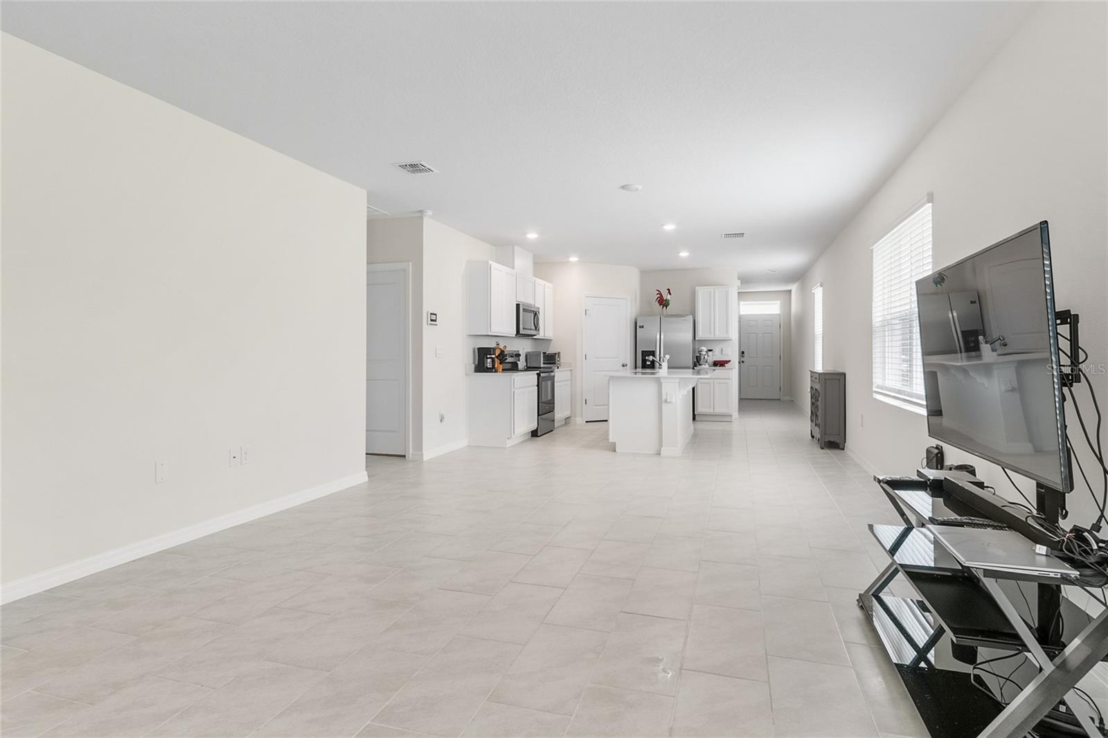 LAKE DEER ESTATES - Residential