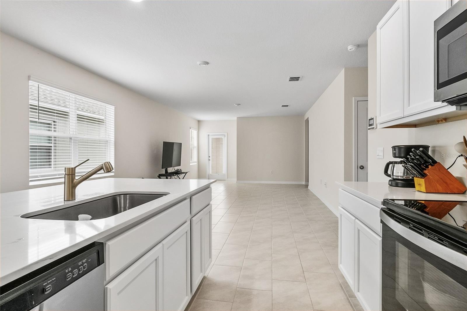 LAKE DEER ESTATES - Residential