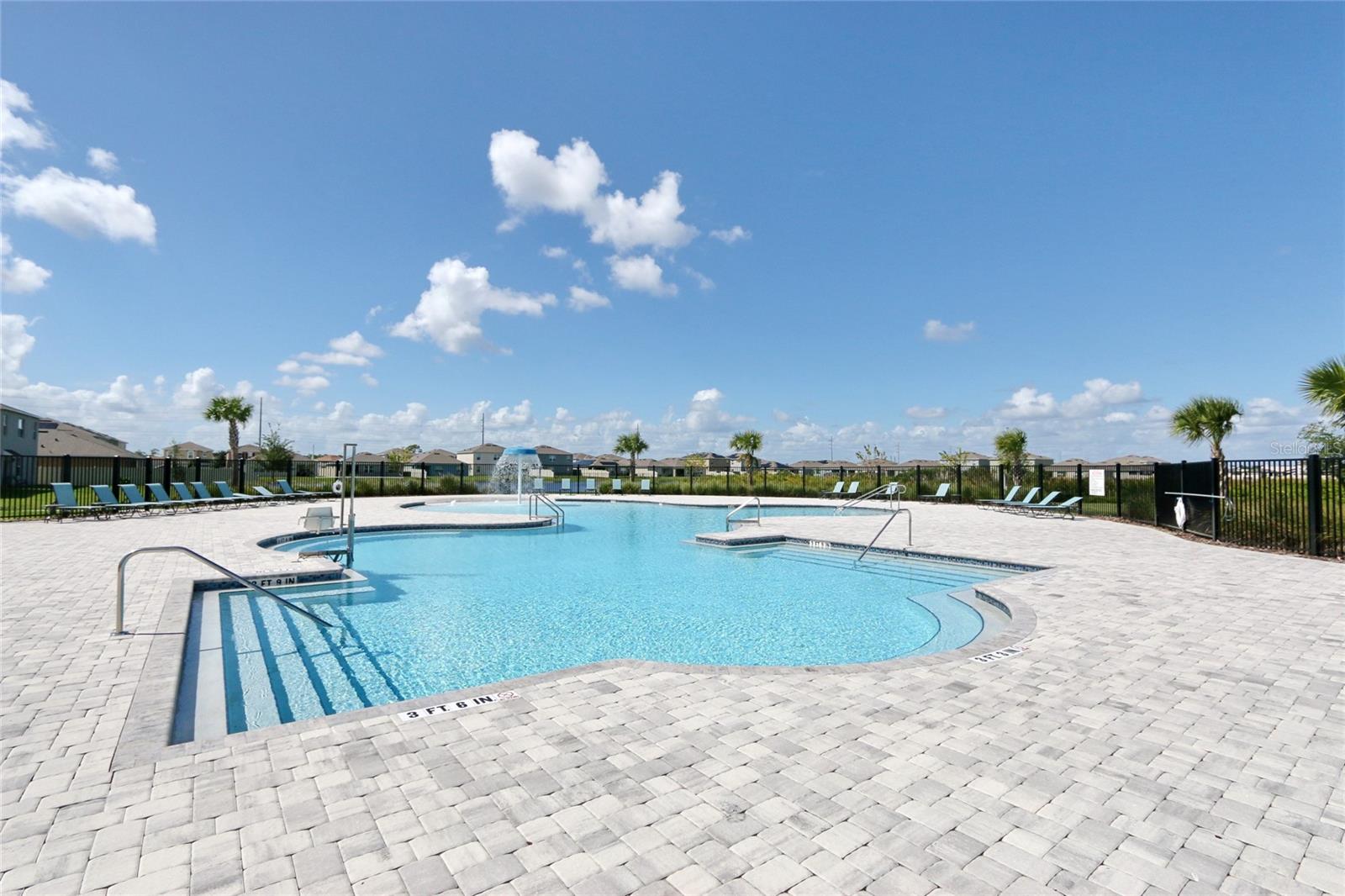 LAKE DEER ESTATES - Residential