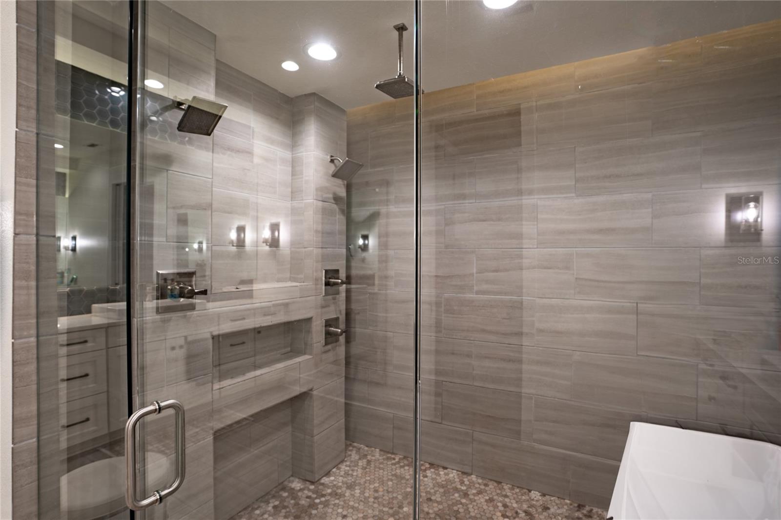 MAGNOLIA FARMS - Residential