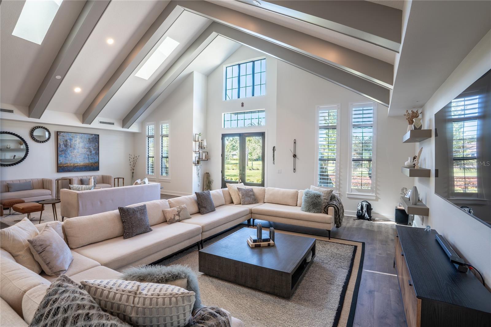 MAGNOLIA FARMS - Residential