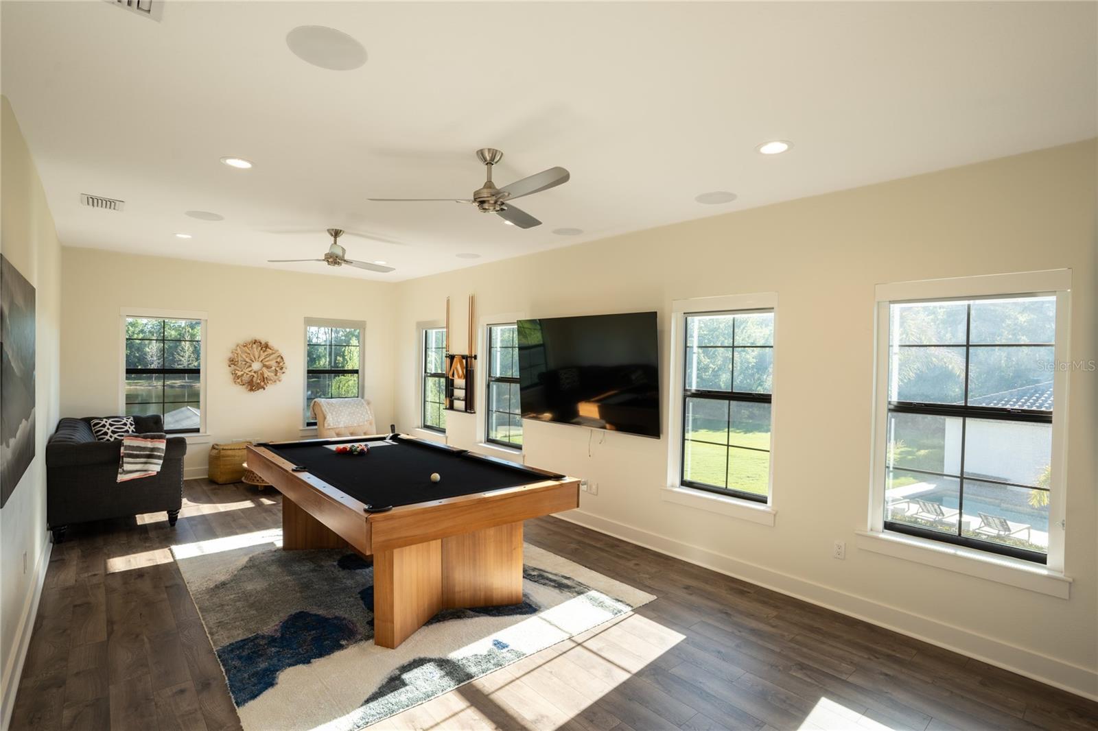 MAGNOLIA FARMS - Residential