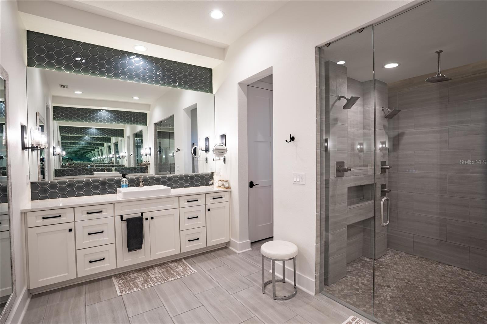 MAGNOLIA FARMS - Residential