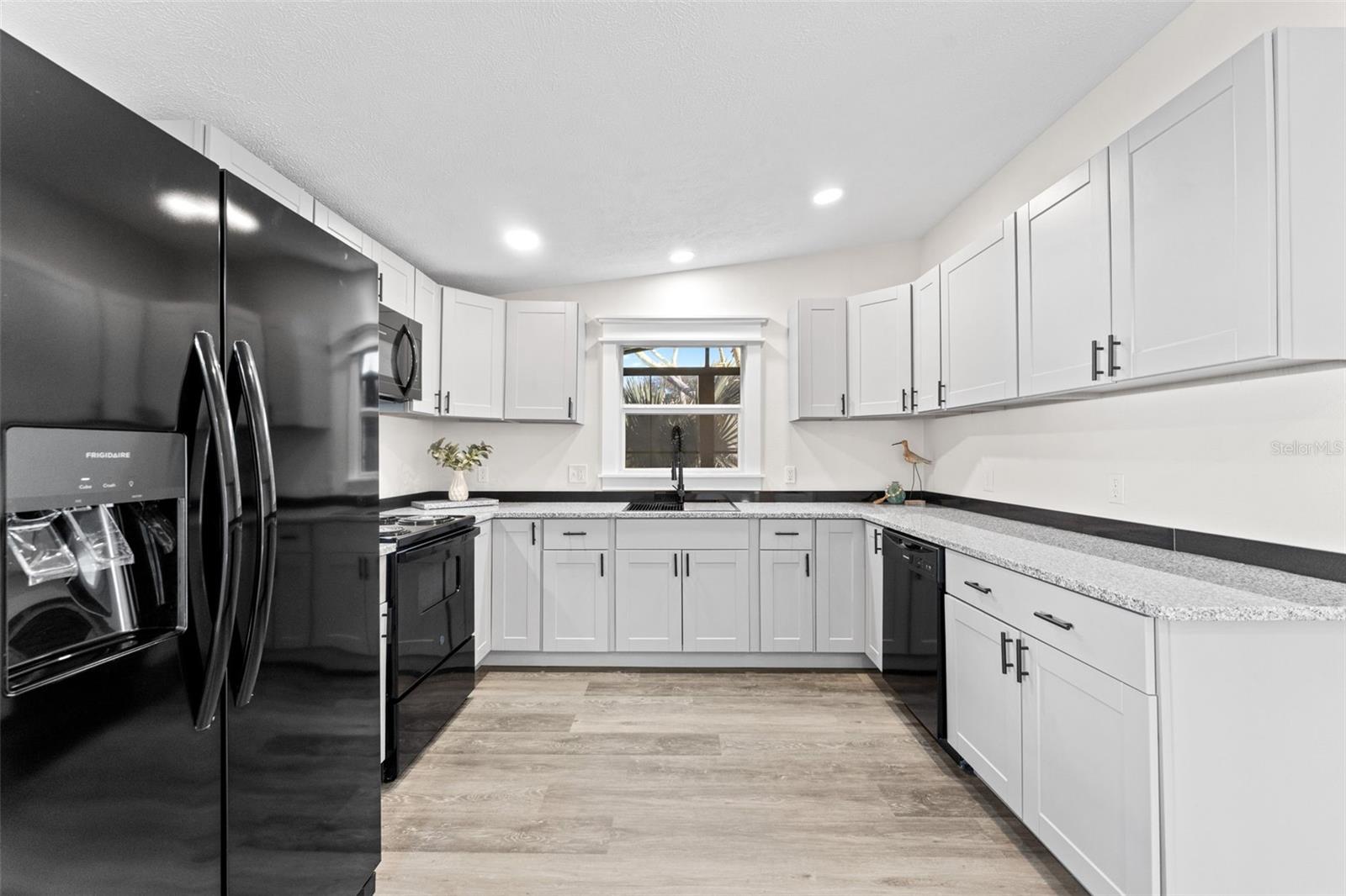 TERRA MAR VILLAGE MHP SEC 03 - Residential