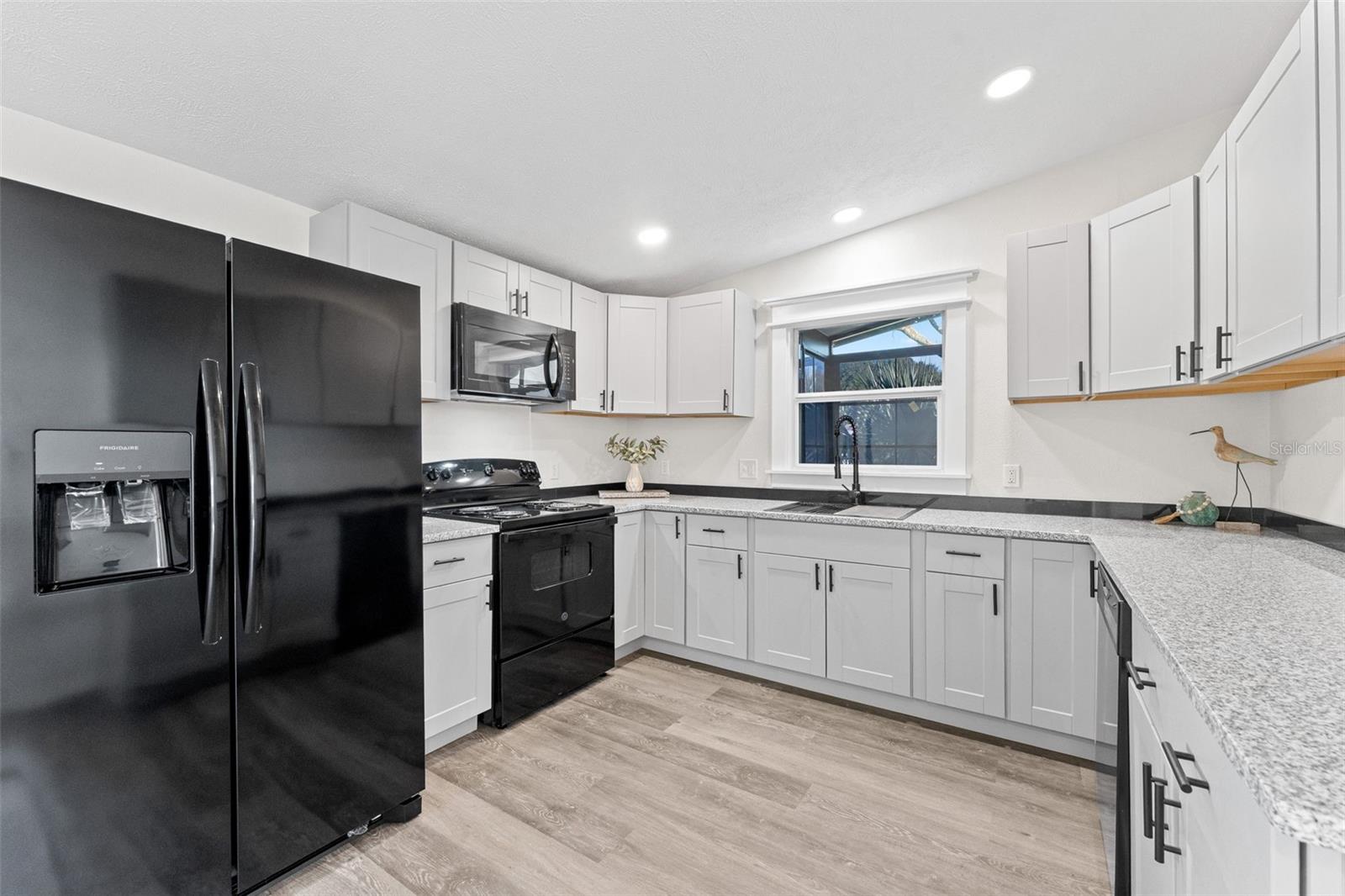 TERRA MAR VILLAGE MHP SEC 03 - Residential