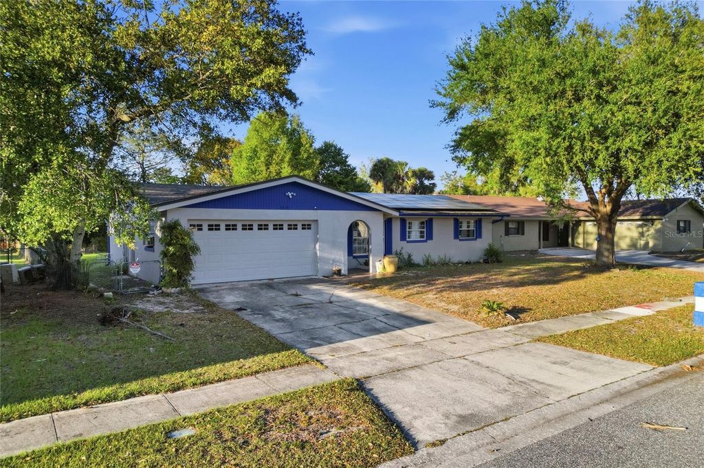 Photo of 2715 Elmhurst Circle, Orlando, FL 32810 (MLS # S5147414)