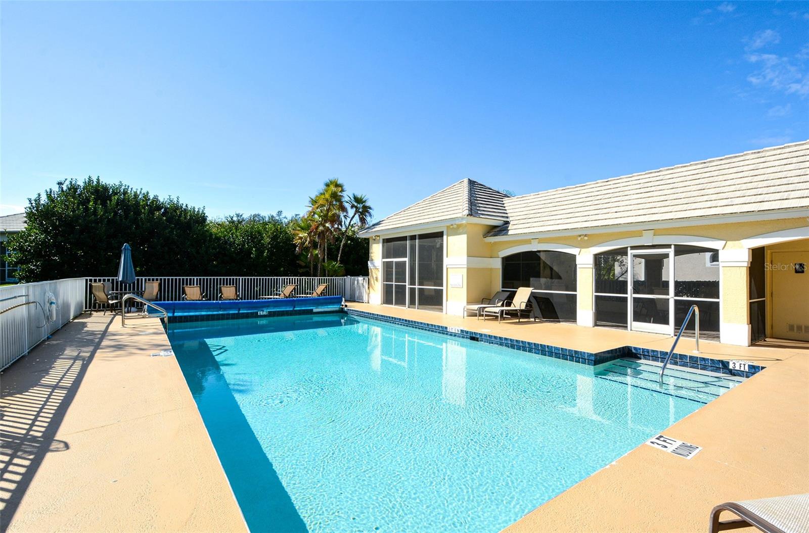 EDGEWATER VILLAGE - Residential