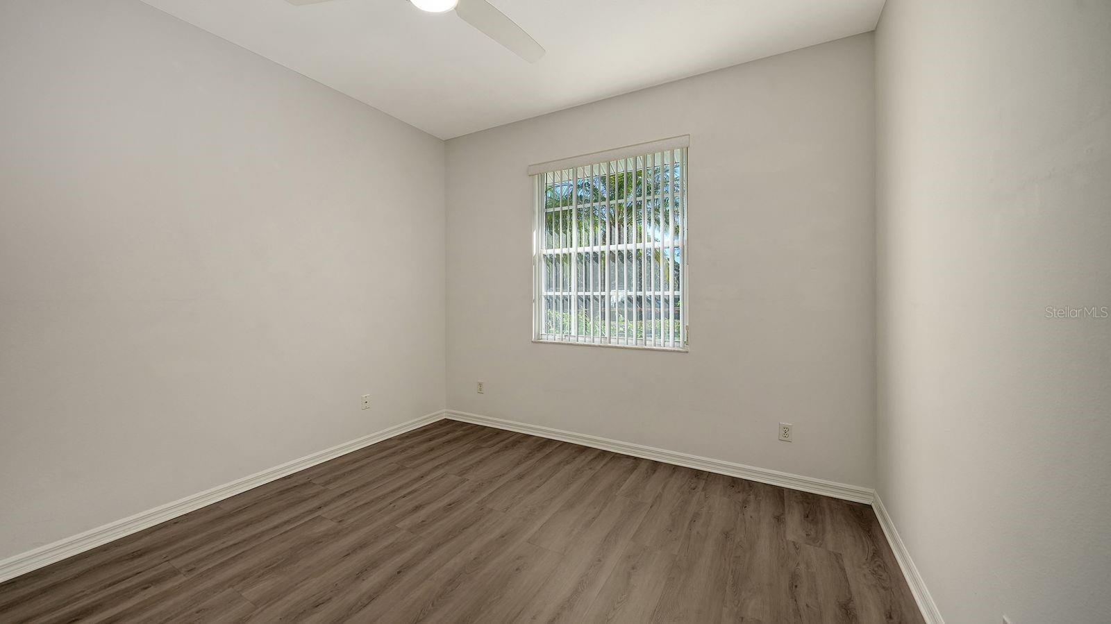 EDGEWATER VILLAGE - Residential