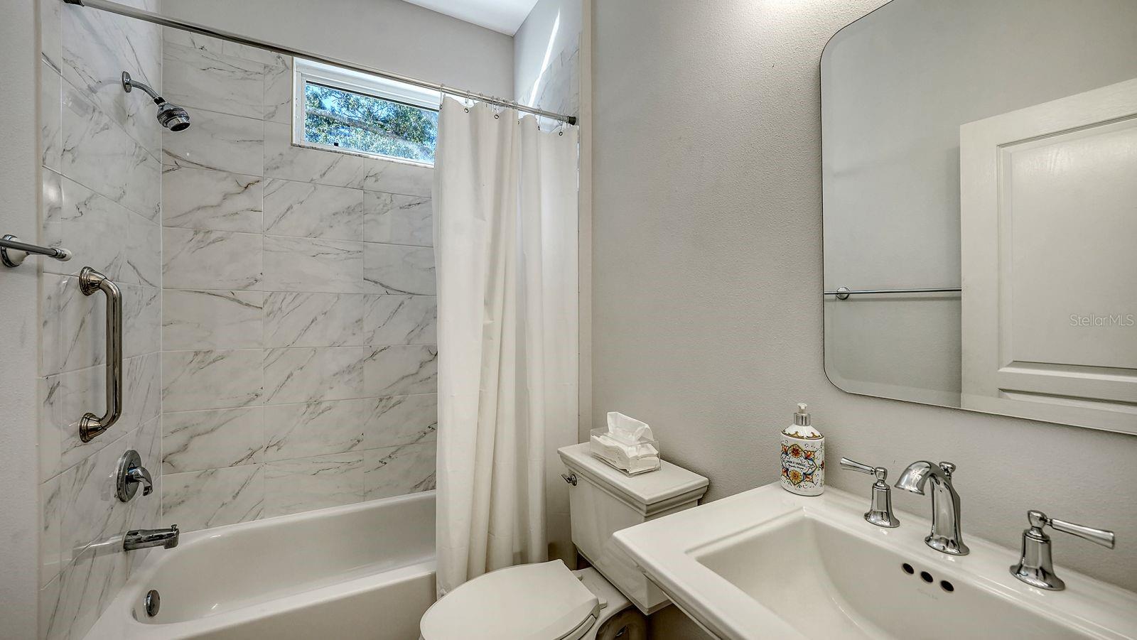 EDGEWATER VILLAGE - Residential