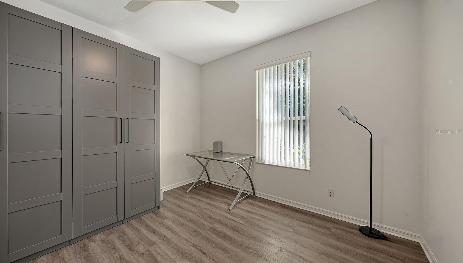 EDGEWATER VILLAGE - Residential