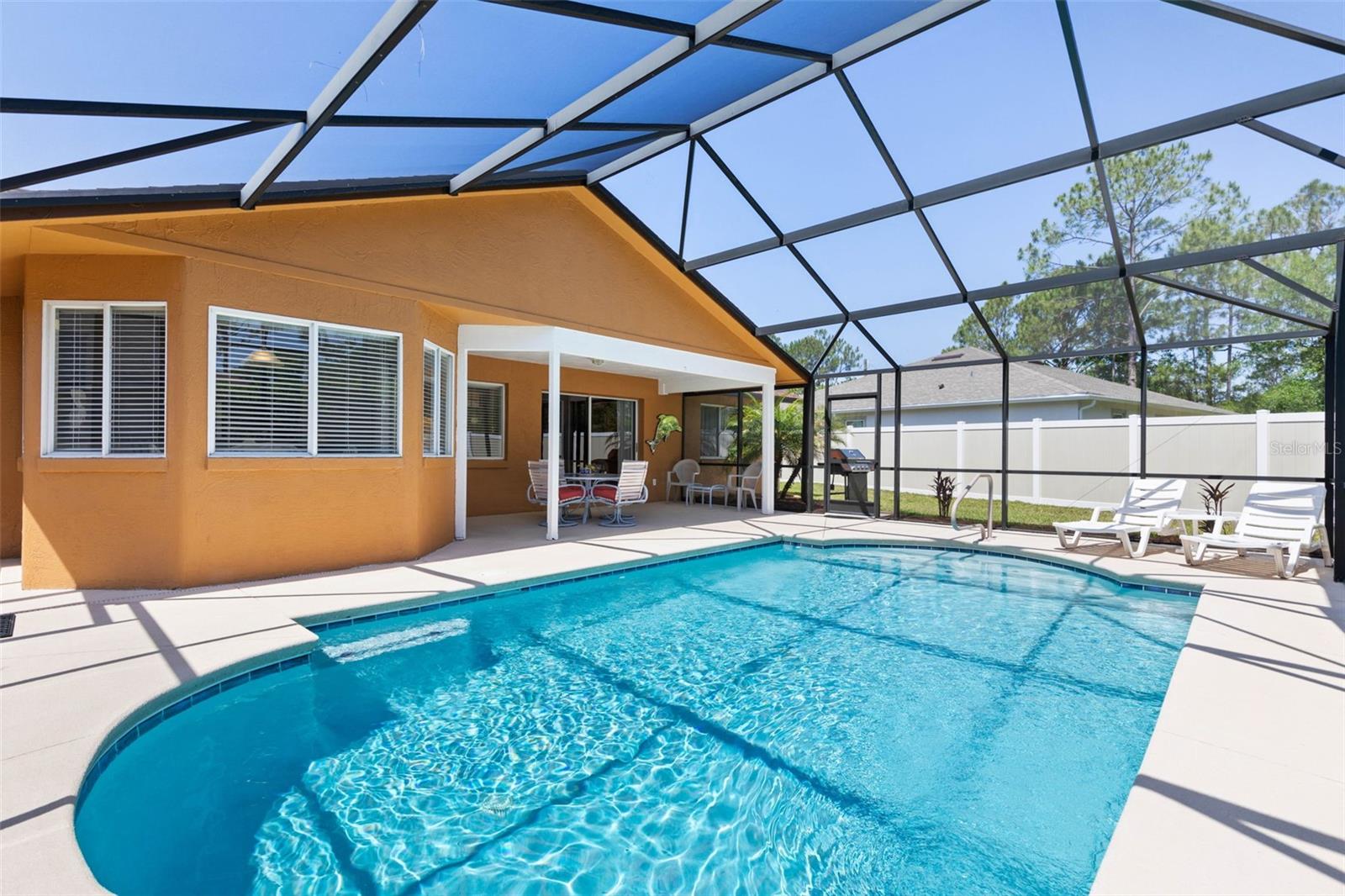 7 WHITE OAK LANE