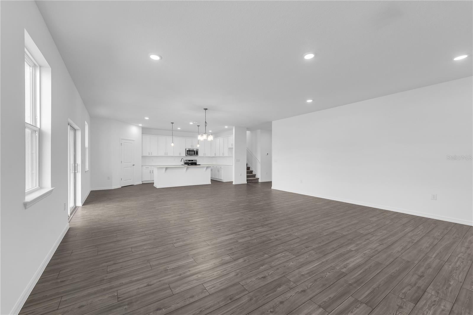 3936 TRIPLE CROWN LOOP