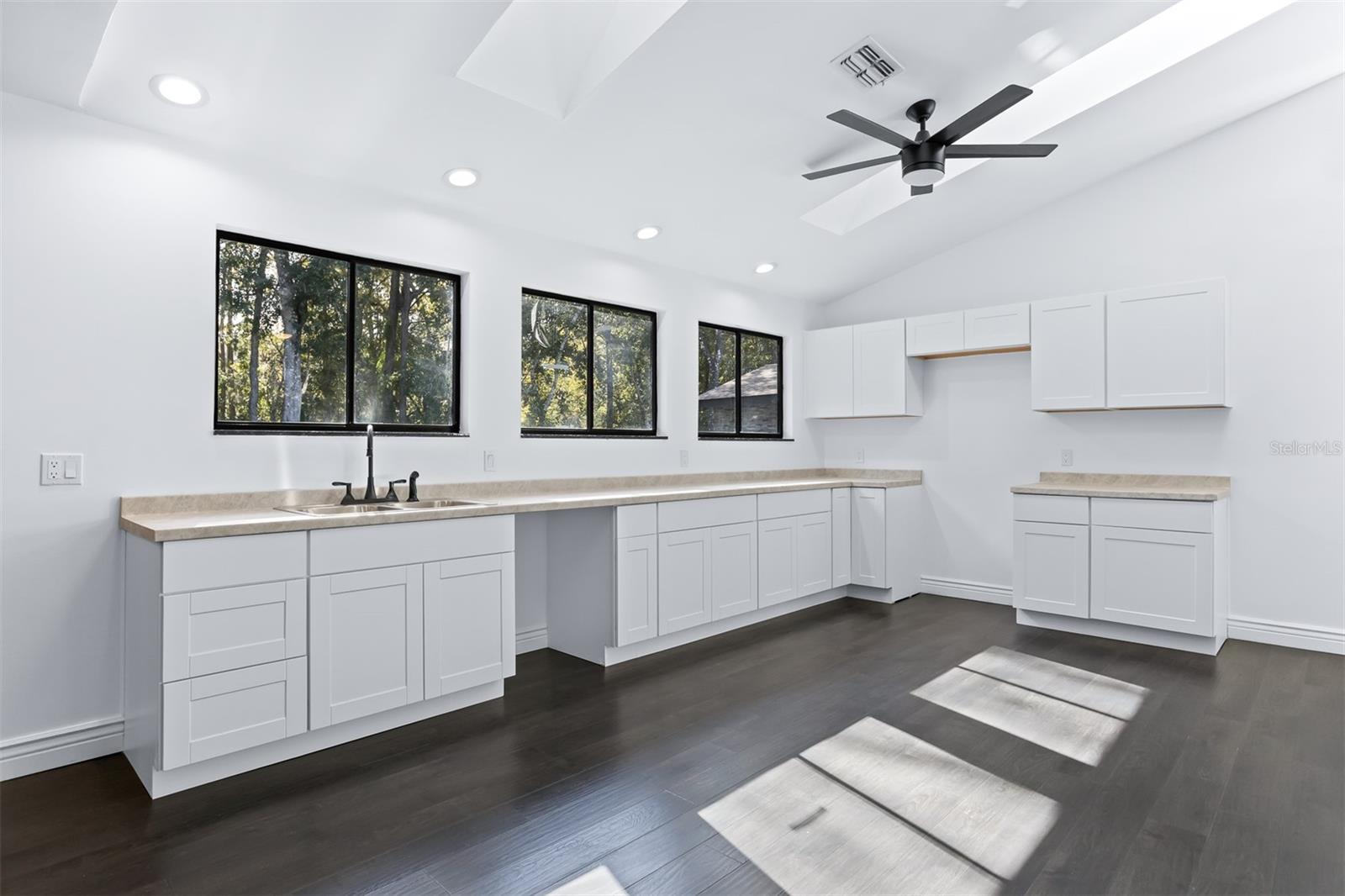 CRANES ROOST - Residential