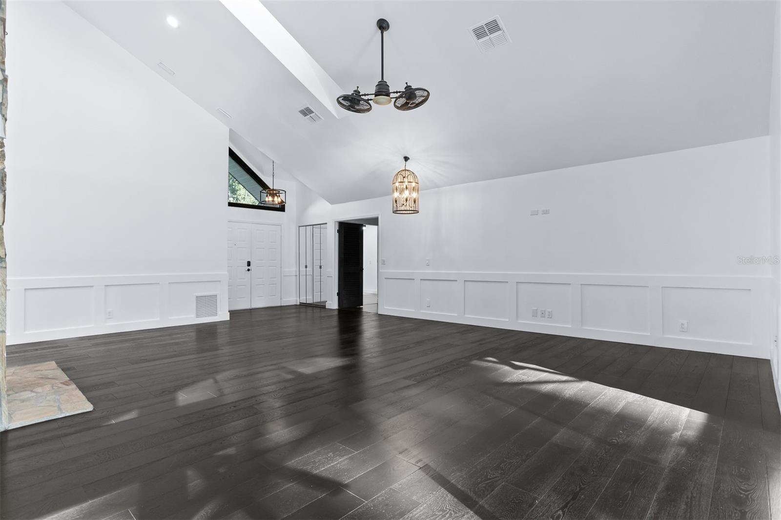 CRANES ROOST - Residential