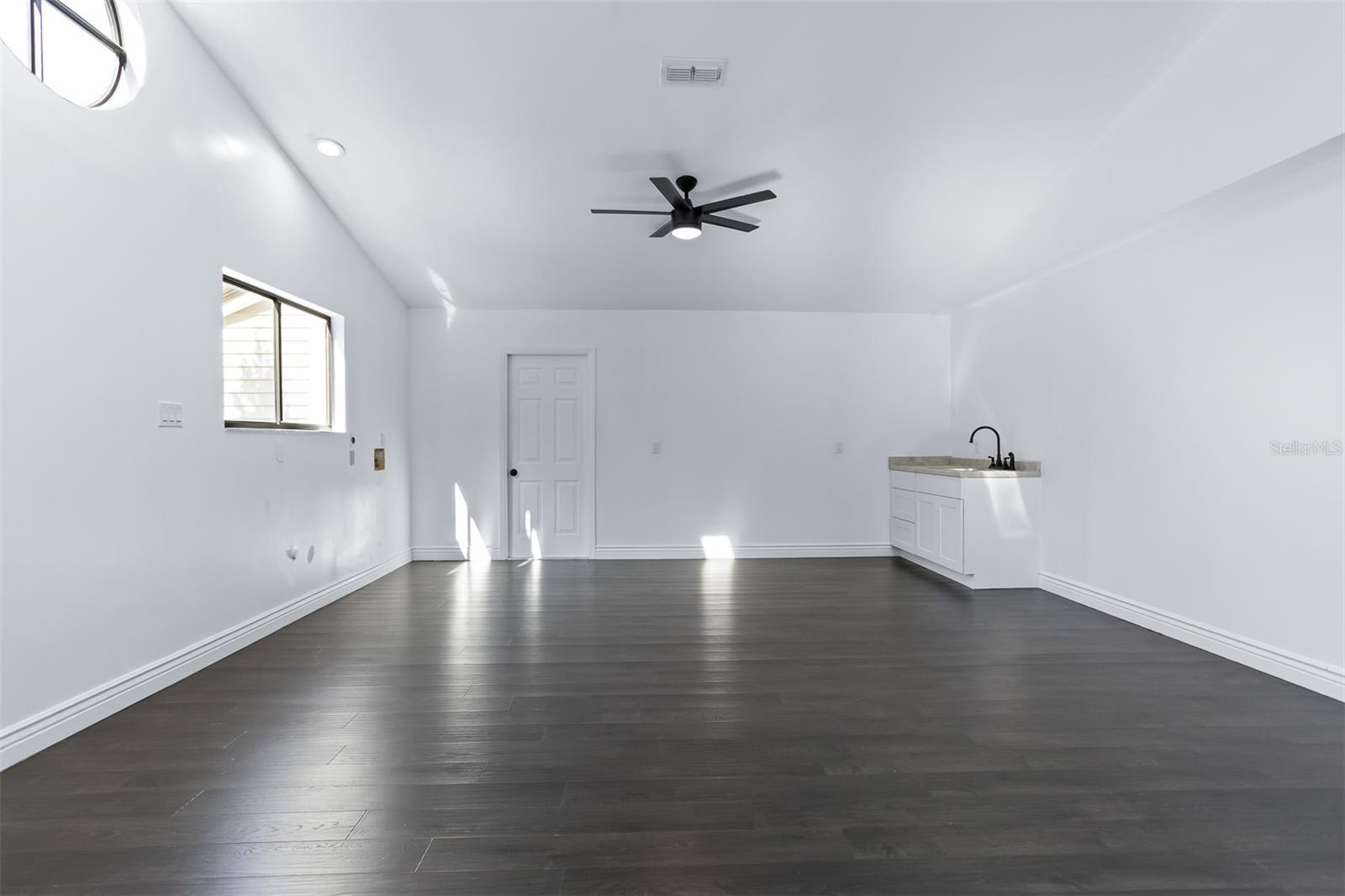 CRANES ROOST - Residential