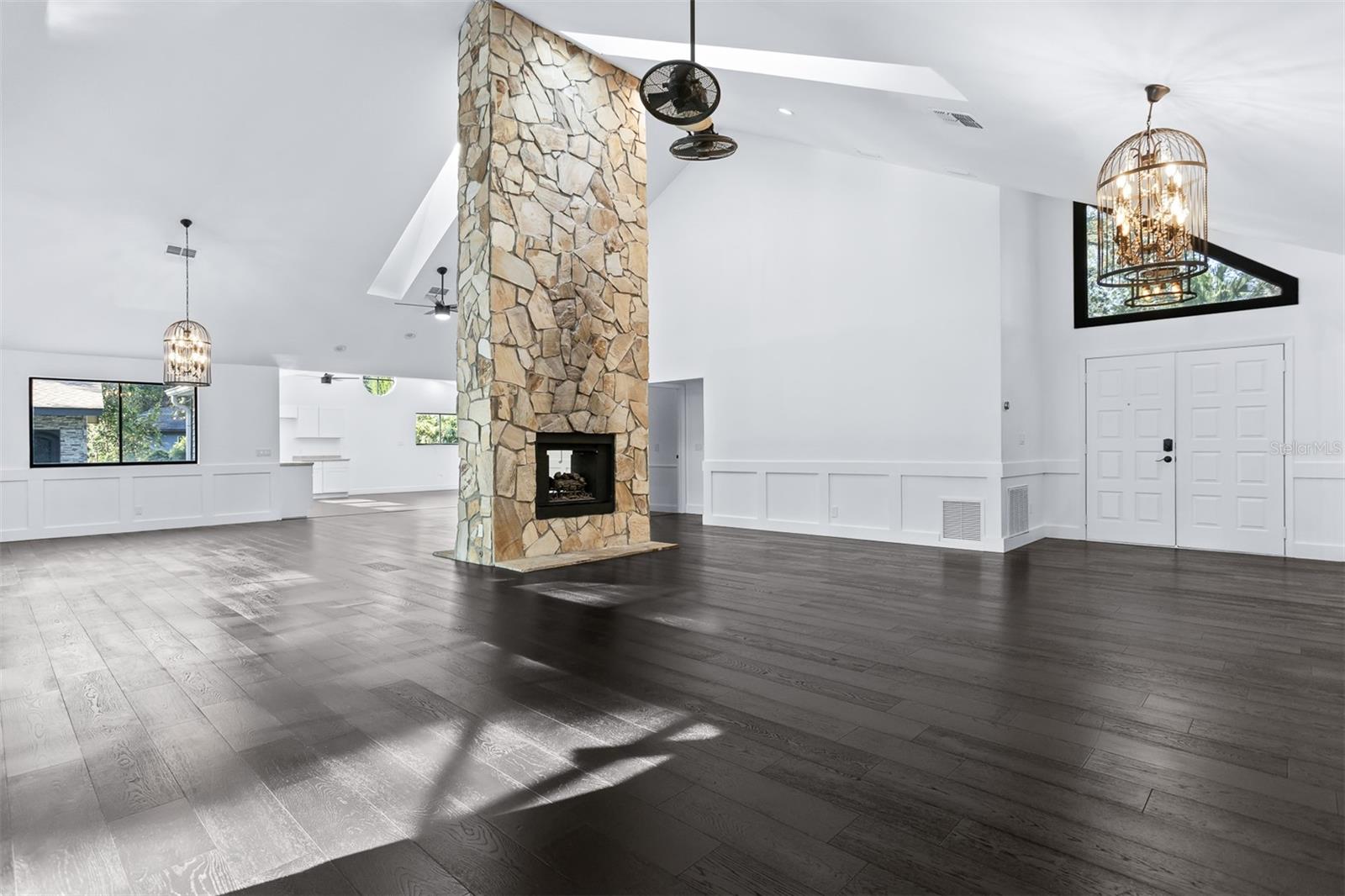 CRANES ROOST - Residential