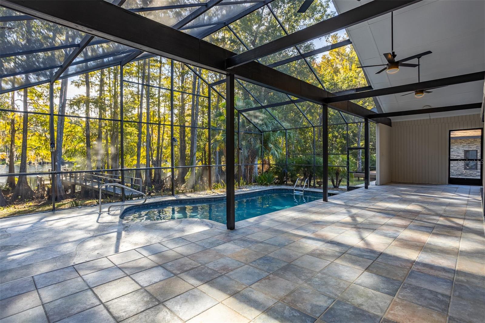 CRANES ROOST - Residential