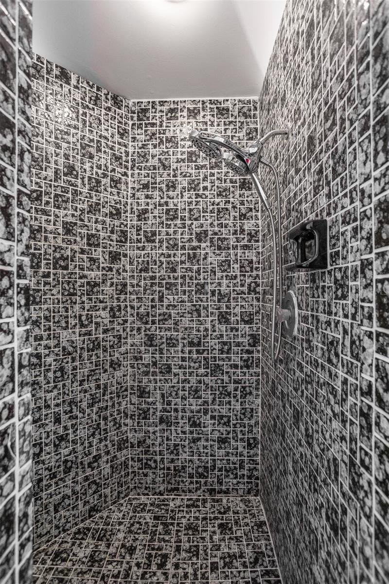 CRANES ROOST - Residential