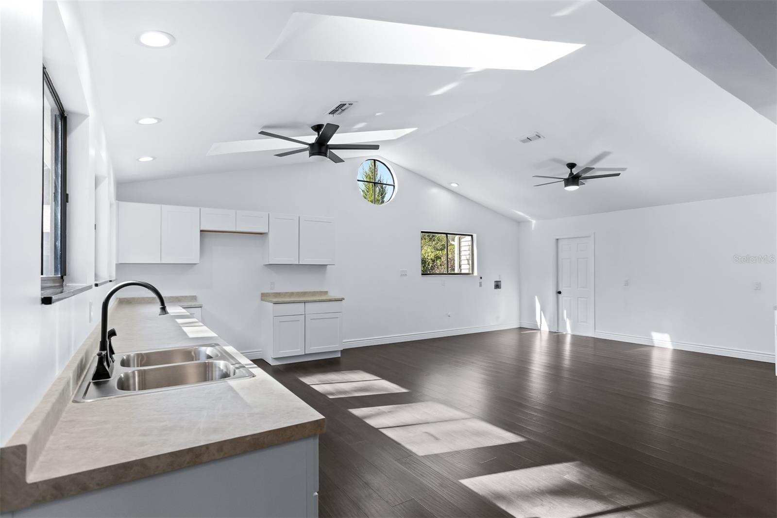 CRANES ROOST - Residential