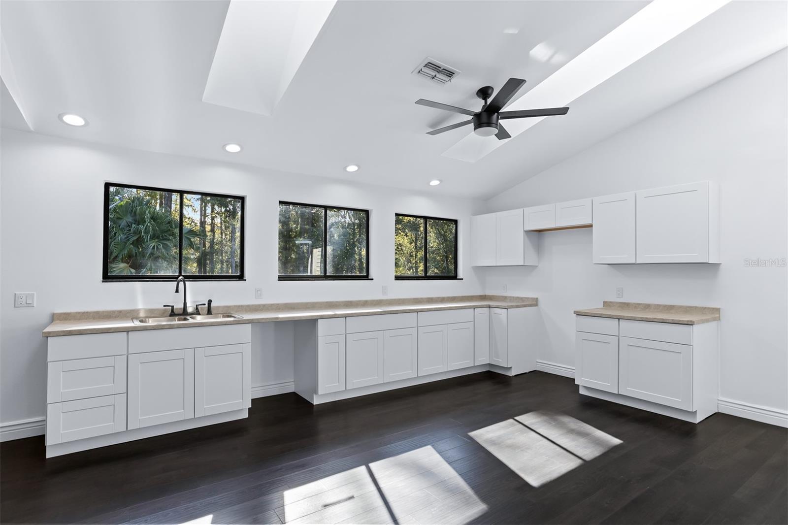 CRANES ROOST - Residential