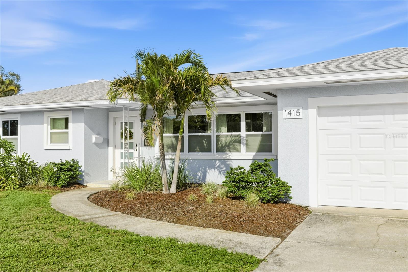 COUNTRY CLUB HEIGHTS - Residential