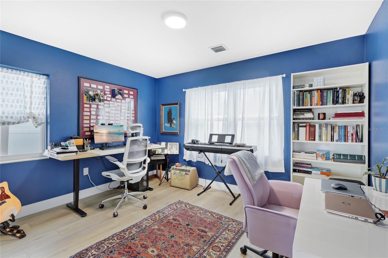 COUNTRY CLUB HEIGHTS - Residential