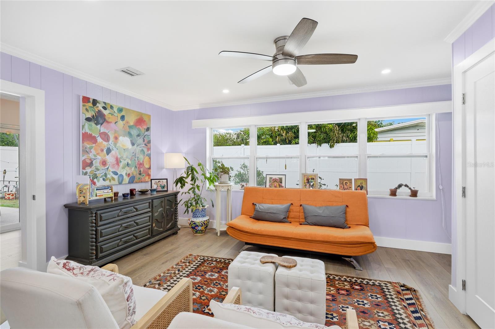 COUNTRY CLUB HEIGHTS - Residential