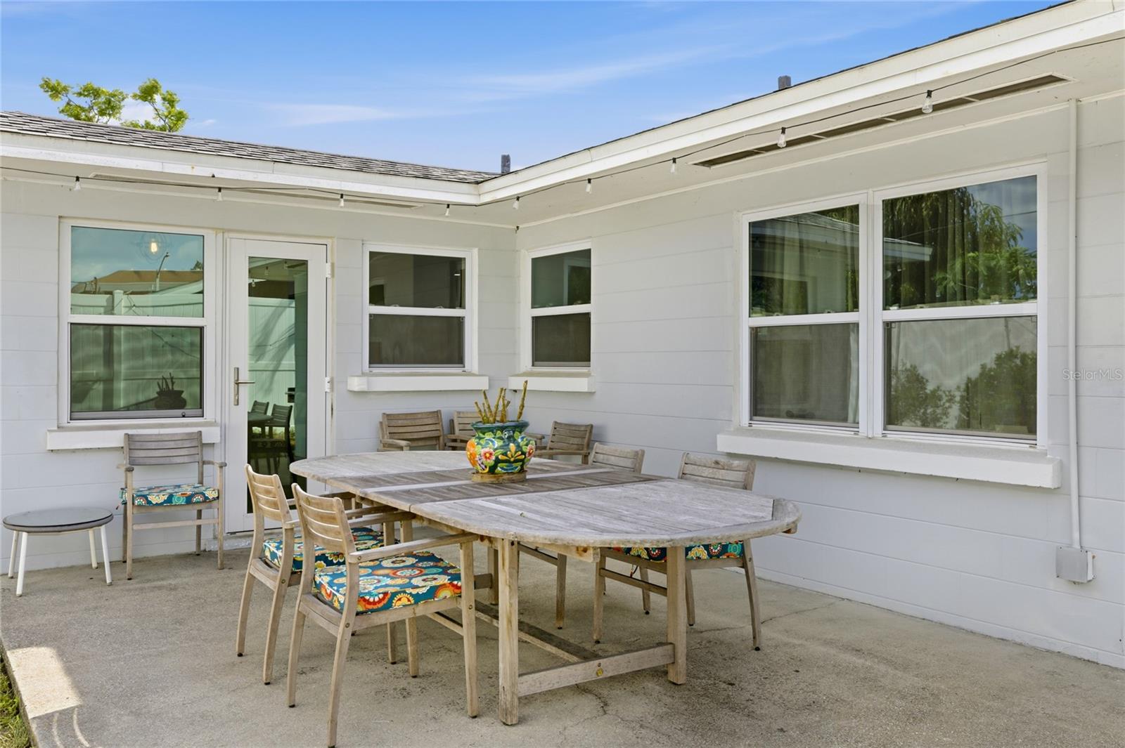 COUNTRY CLUB HEIGHTS - Residential