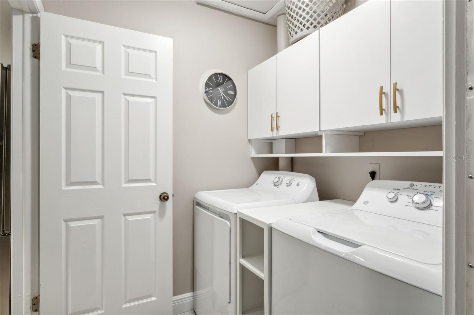 CARROLLWOOD SOUTH - Residential Lease