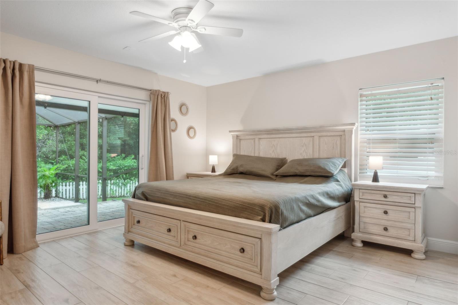 CARROLLWOOD SOUTH - Residential Lease