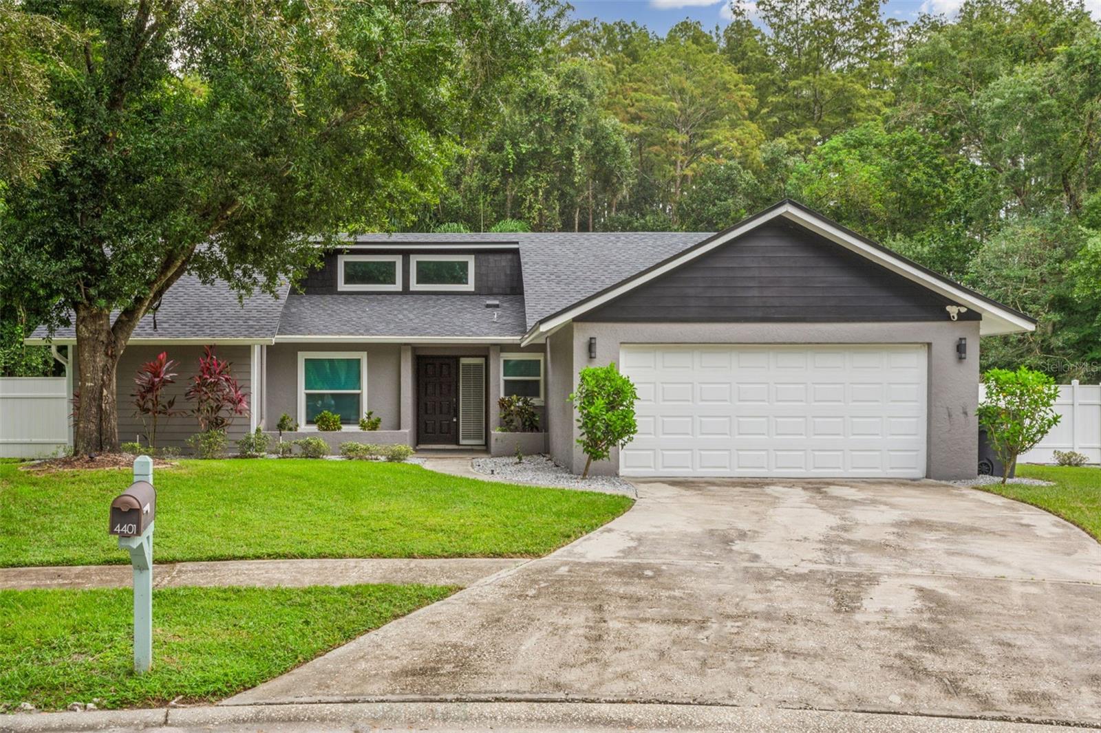 CARROLLWOOD SOUTH - Residential Lease