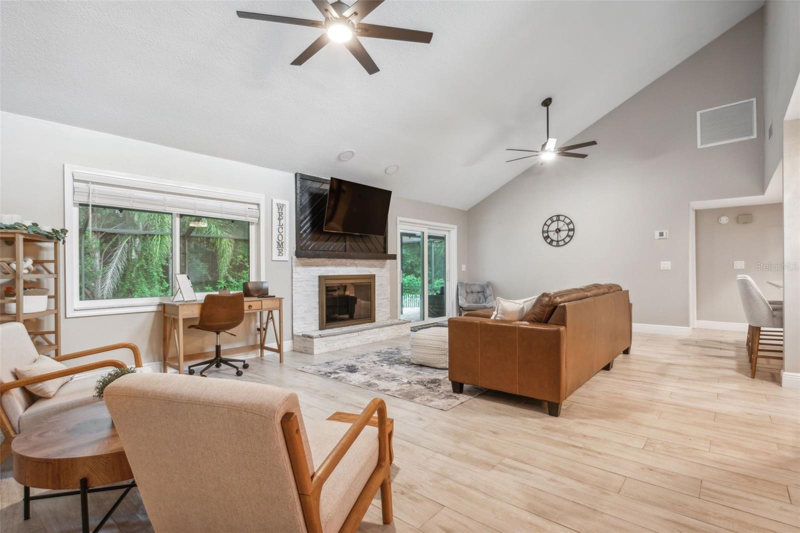 CARROLLWOOD SOUTH - Residential Lease