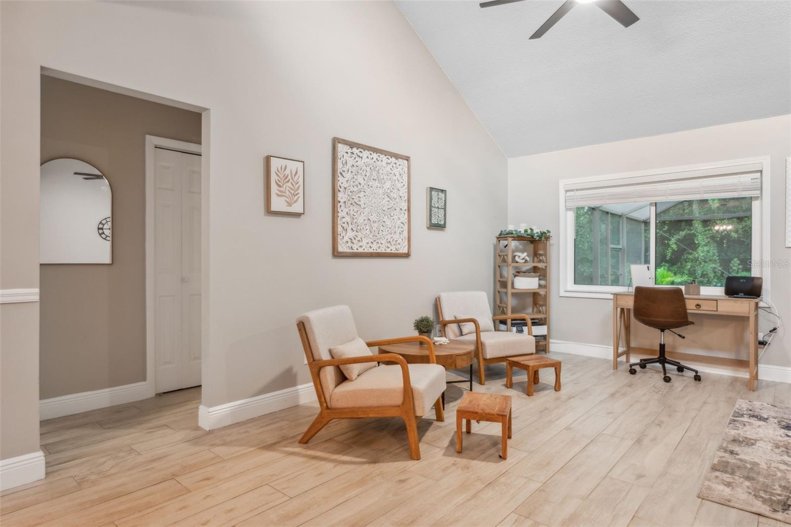 CARROLLWOOD SOUTH - Residential Lease