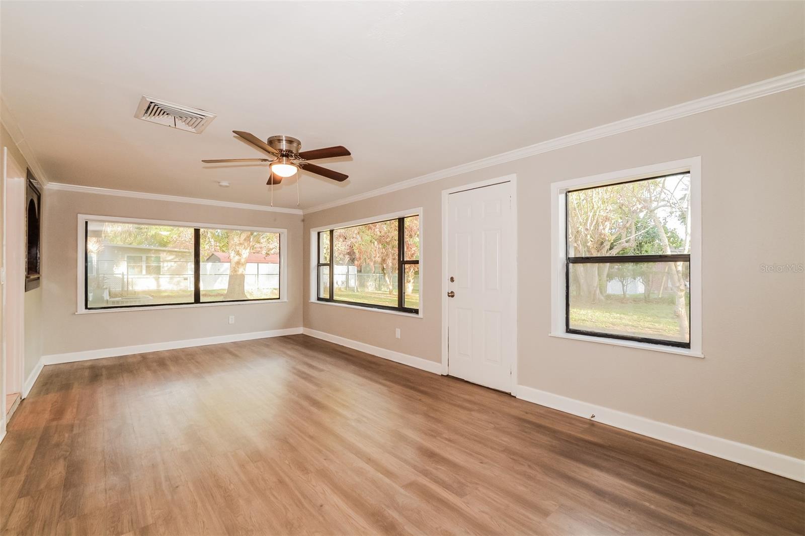 CAMPHOR HEIGHTS - Residential