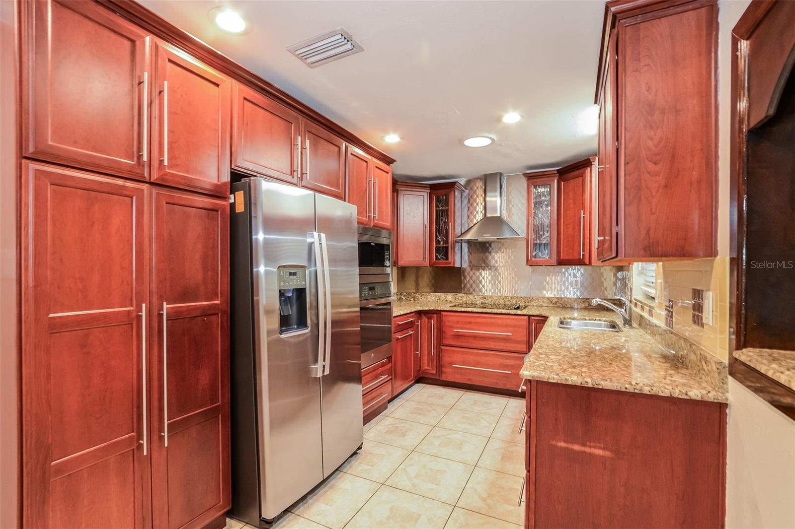 CAMPHOR HEIGHTS - Residential