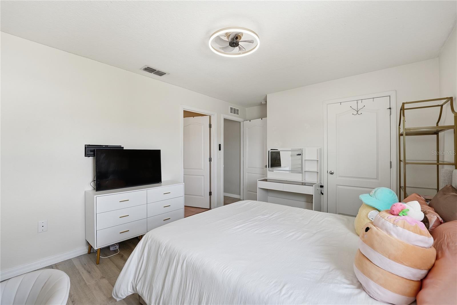 CANOPY WALK PH 1 - Residential