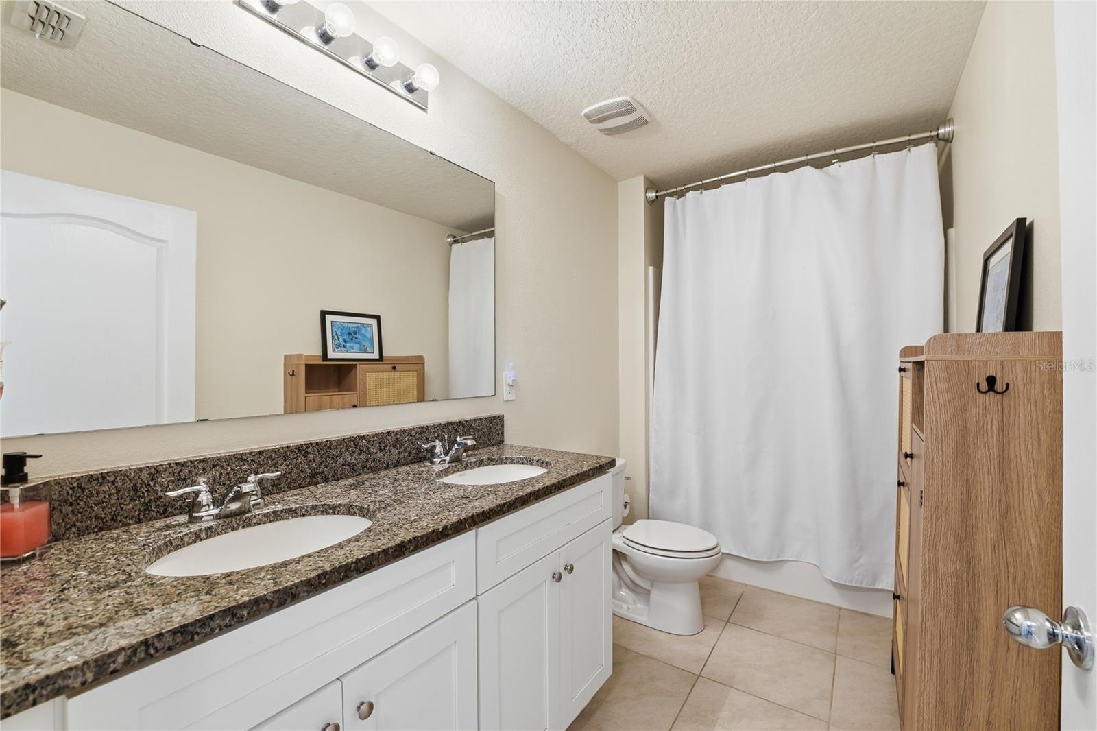 CANOPY WALK PH 1 - Residential