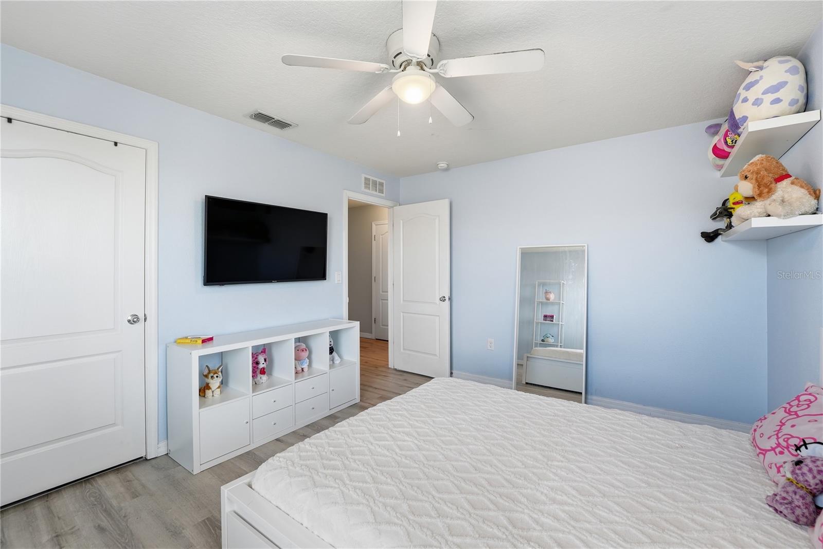 CANOPY WALK PH 1 - Residential