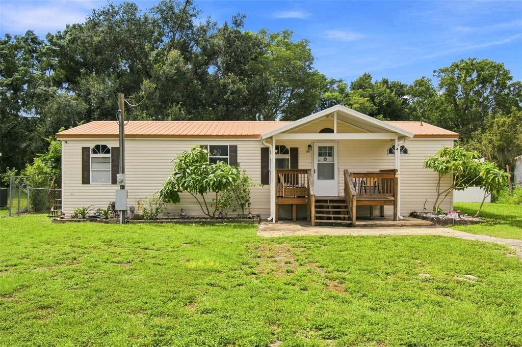 Photo of 2715 11th Avenue SE, Ruskin, FL 33570 (MLS # TB8543075)