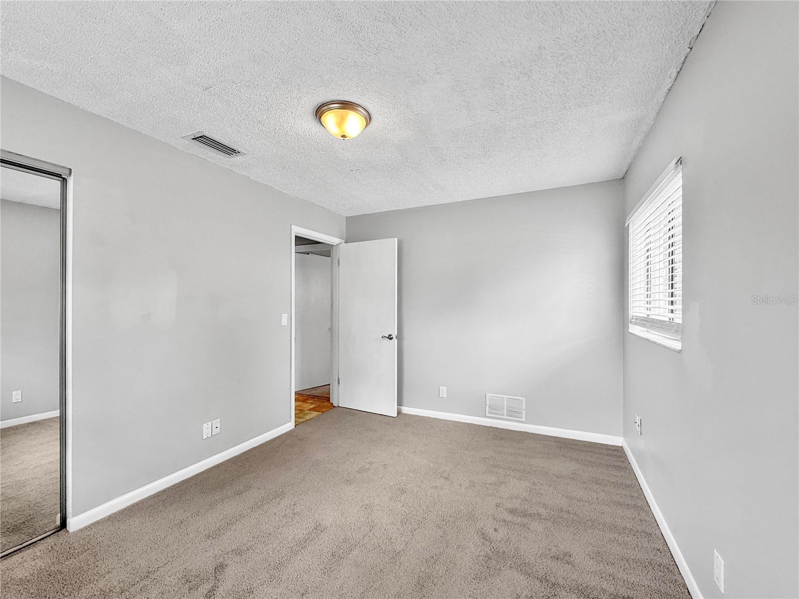 PALM COAST/BERNARD MDWS SEC 81 - Residential Lease