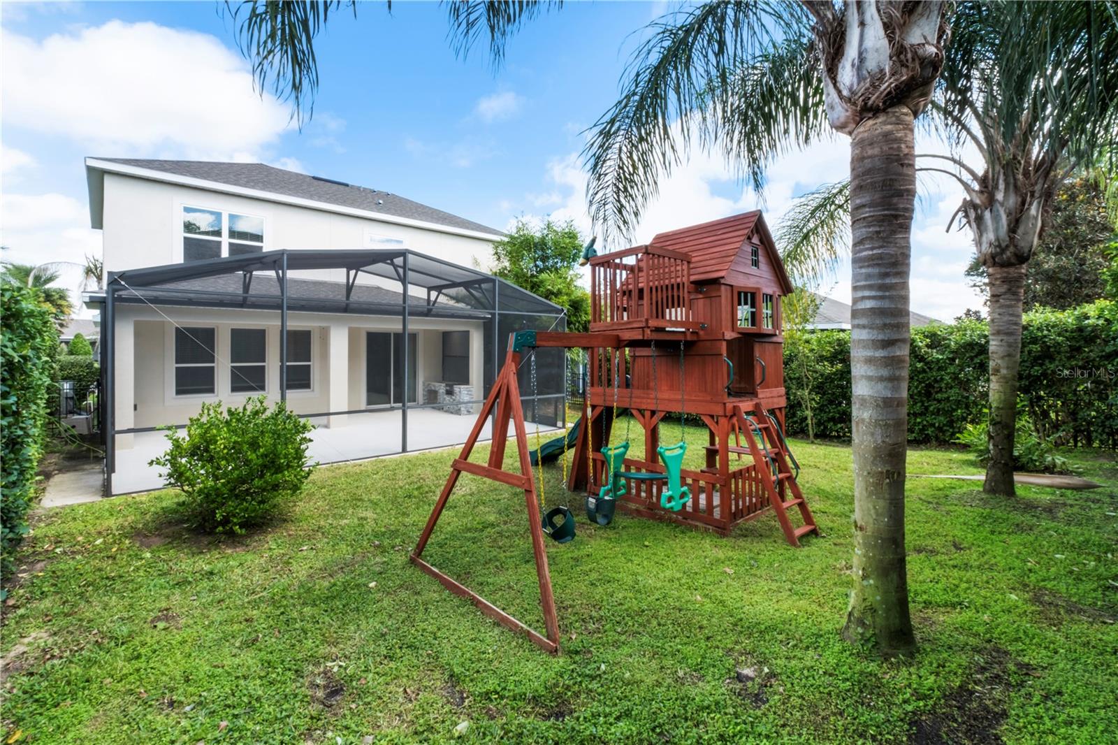 WEST LAKE HANCOCK ESTATES - Residential