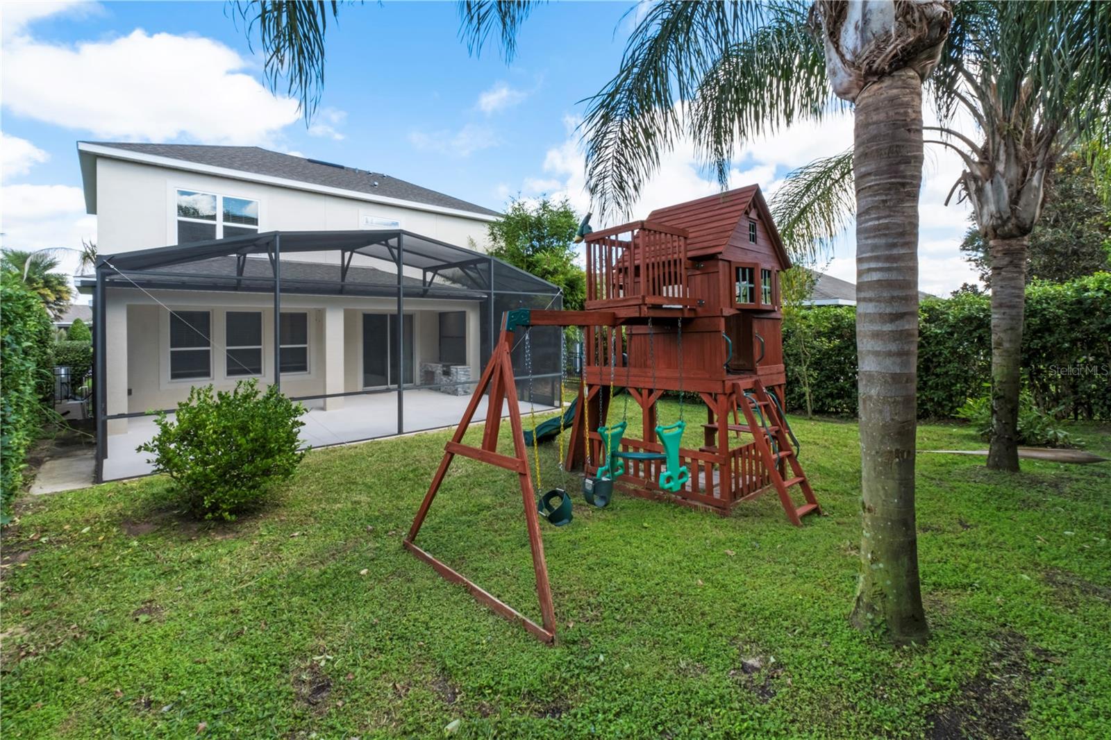 WEST LAKE HANCOCK ESTATES - Residential