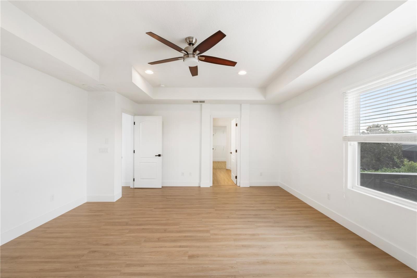 WEST LAKE HANCOCK ESTATES - Residential