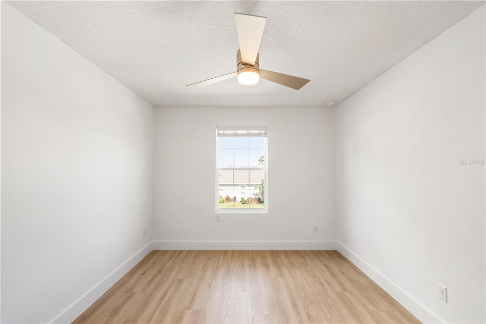 WEST LAKE HANCOCK ESTATES - Residential