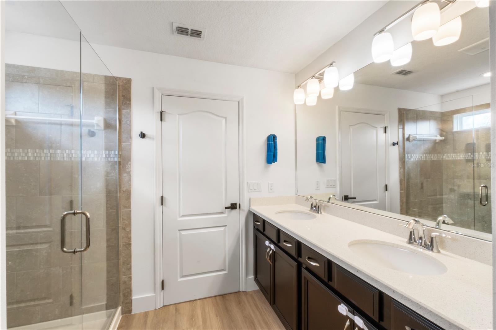 WEST LAKE HANCOCK ESTATES - Residential