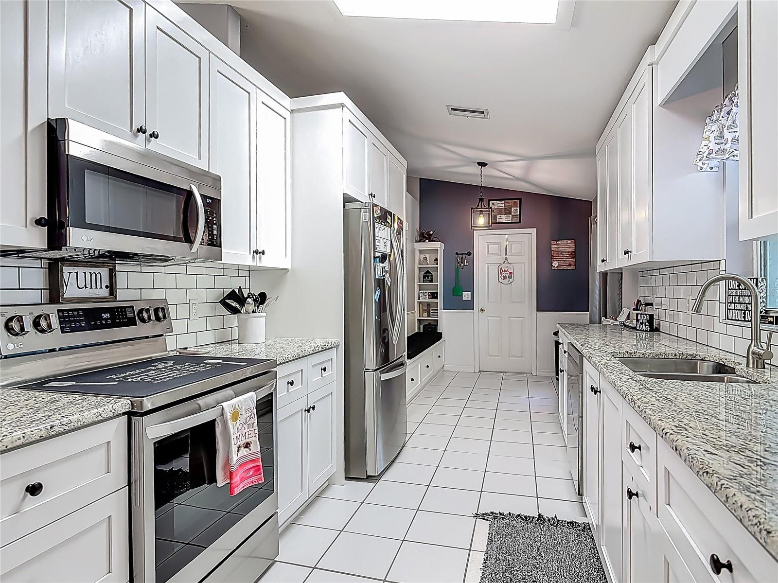 3104 LIME TREE DRIVE