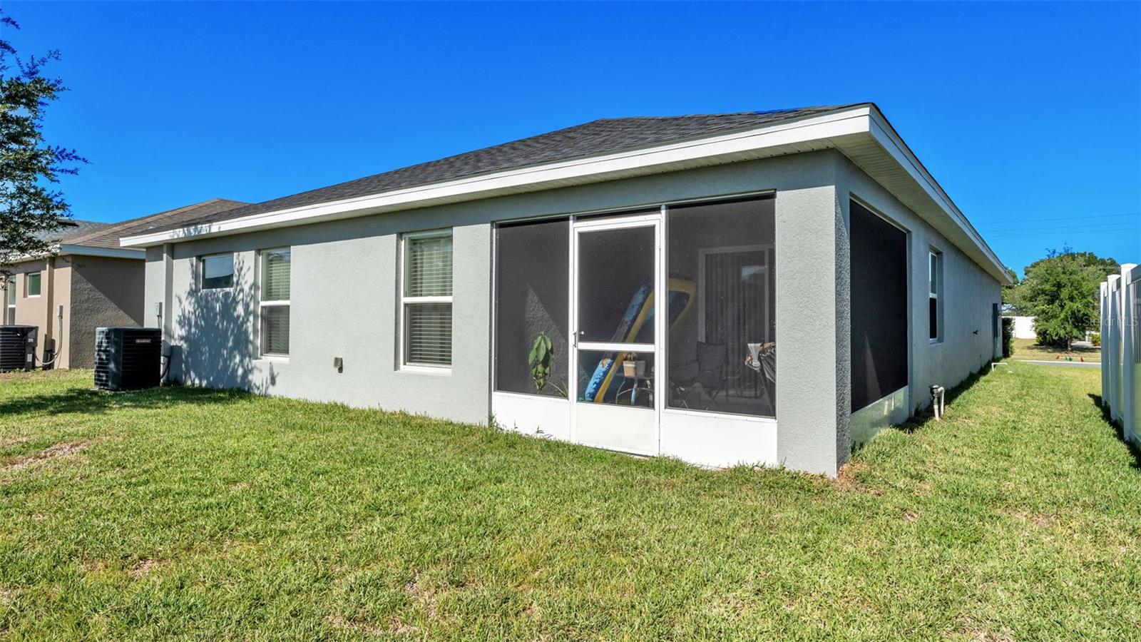 ENCLAVE/LK MYRTLE - Residential