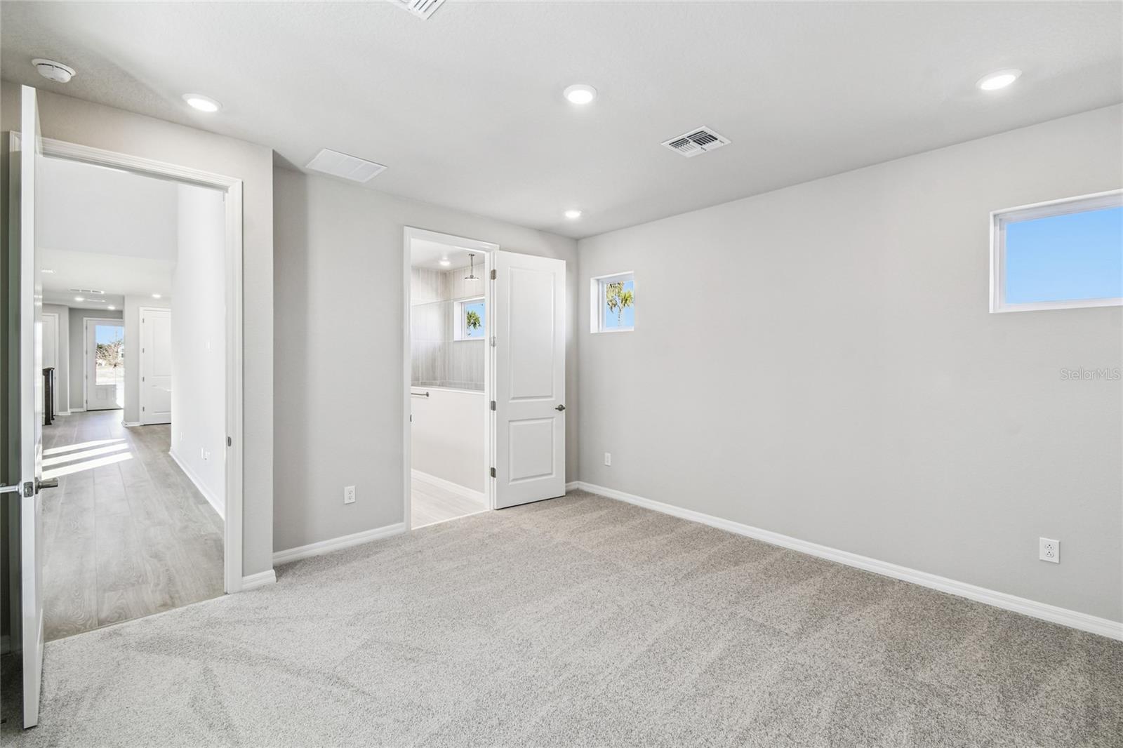 WESLYN PARK - Residential